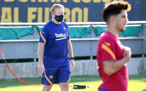 Ronald Koeman sắp mang làn sóng Hà Lan đến Barcelona