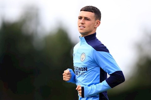 Sau scandal động trời ở ĐT Anh, Phil Foden lại dính phốt gạ gẫm gái lạ qua đêm