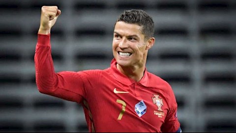 Ronaldo chưa thỏa mãn sau chiến tích phi thường ở BĐN