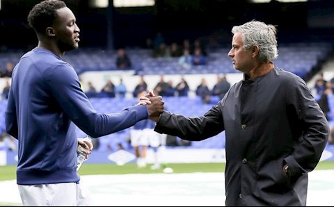 Romelu Lukaku tiết lộ những điều thú vị về Jose Mourinho