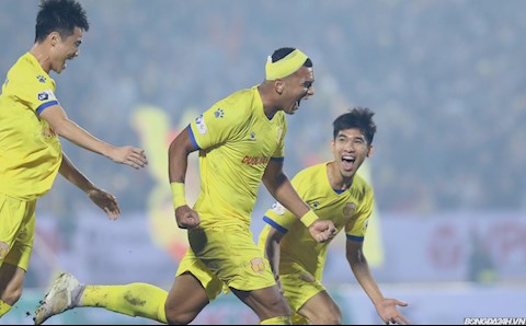 VIDEO: CLB Nam Định gây sốc với bàn thắng thứ hai vào lưới Hà Nội FC
