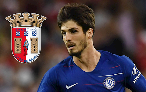 Chelsea chia tay cầu thủ có thâm niên nhất CLB