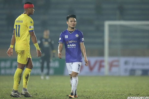 Chấn thương của Quang Hải được báo Thái Lan quan tâm