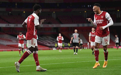 Video bóng đá Arsenal vs Newcastle: Aubameyang toả sáng