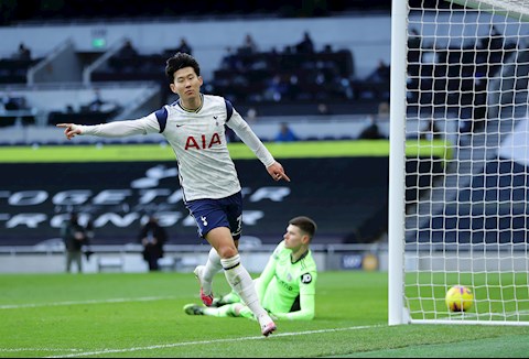 Son Heung Min đánh dấu cột mốc không thể nào quên cùng Tottenham