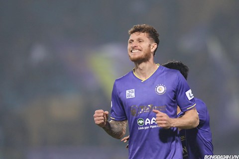 VIDEO: Geovane khai hỏa giúp Hà Nội mở tỉ số trước Bình Dương