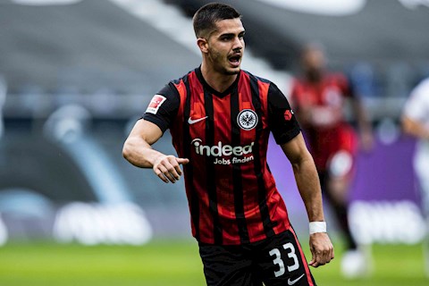 Andre Silva ngày càng thăng hoa với bệ phóng... Luka Jovic