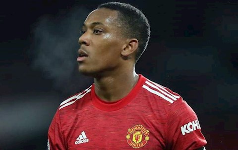 Solskjaer thừa nhận Martial xứng đáng phải nhận chỉ trích