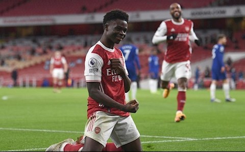 Arsenal hồi sinh nhờ Bakayo Saka và Alexandre Lacazette