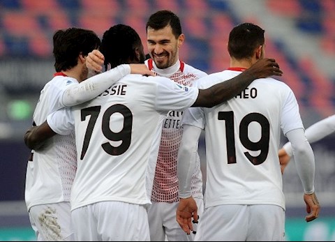 Ibra vô duyên, AC Milan nhọc nhằn tìm lại cảm giác chiến thắng