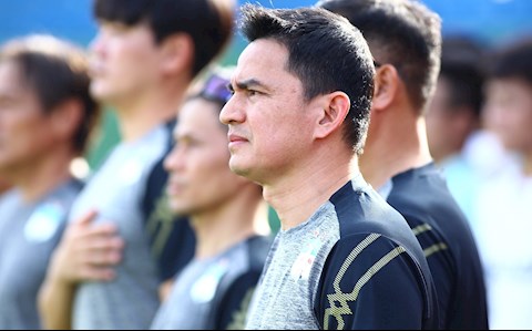 CĐV Thái Lan chê HAGL của Kiatisuk đá như đội bóng Thai League 3