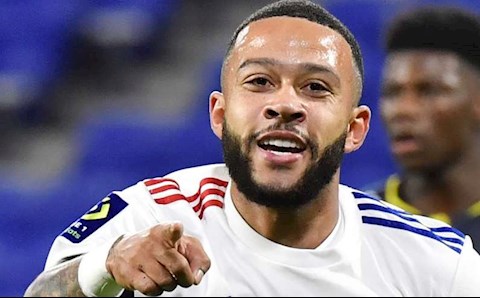 Mục tiêu của Barca: Tôi có thể ở lại Lyon đến hết mùa giải