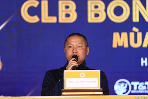 HLV Chu Đình Nghiêm: Có Kiatisuk, Hà Nội FC sẽ khó khăn hơn khi gặp HAGL