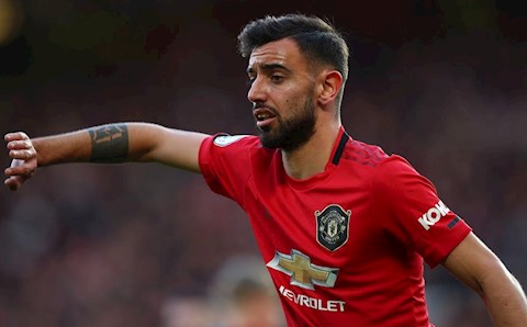 Bruno Fernandes bị Roy Keane chỉ trích, HLV Solskjaer nói gì?