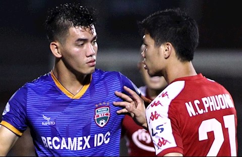 Rộ tin: CLB TP.HCM chiêu mộ trung phong số 1 của ĐTQG Việt Nam