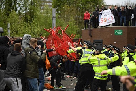 An ninh được thắt chặt trước đại chiến MU vs Liverpool