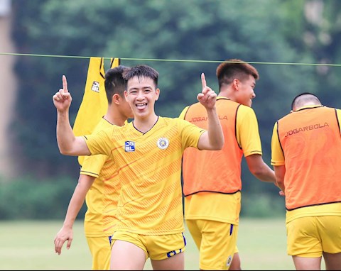 CLB CAHN lại tính 'rút ruột' Hà Nội FC