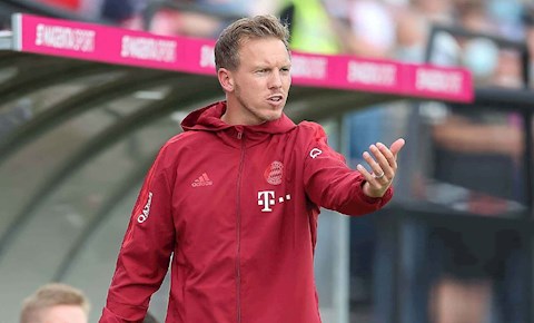 HLV Bayern tiết lộ sự ngưỡng mộ dành cho huyền thoại Chelsea