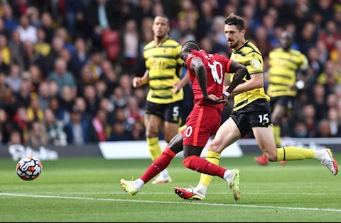 Georginio Wijnaldum có vài lời nhắn gửi đến Sadio Mane