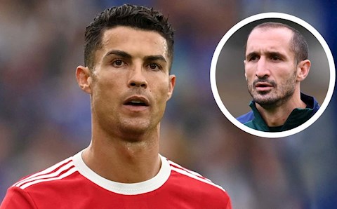 Chiellini: Giá như Ronaldo rời Juventus sớm hơn