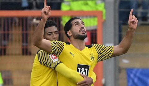 Vắng Haaland, Dortmund vẫn thắng rửa mặt