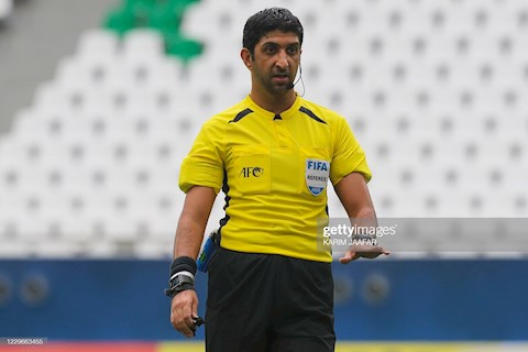 Người cũ cầm còi trận đấu của ĐT Việt Nam và Nhật Bản