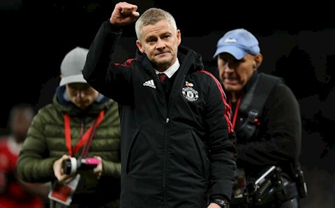 Thắng đậm Tottenham, Solskjaer vẫn chưa nguôi trận thua thảm Liverpool