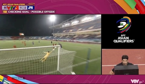 VIDEO: VAR ra tay, ĐT Nhật Bản bị từ chối bàn thắng thứ hai