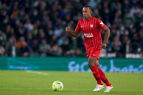 Jules Kounde mất ăn mất ngủ vì không thể đến Chelsea