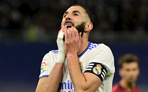 HLV Ancelotti lên tiếng bảo vệ Karim Benzema