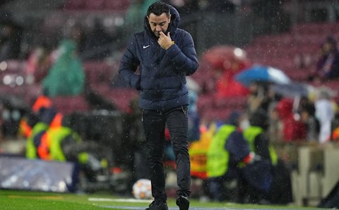 HLV Xavi phát biểu hớ nặng trước trận gặp Villarreal
