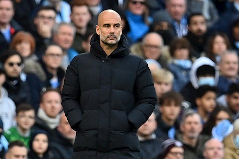 Pep Guardiola thở phào sau chiến thắng trước West Ham
