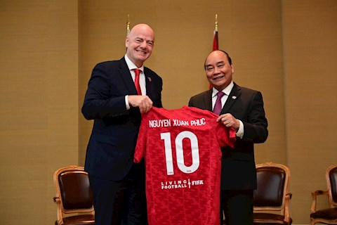 Người đứng đầu FIFA mong muốn ĐT Việt Nam sớm dự World Cup