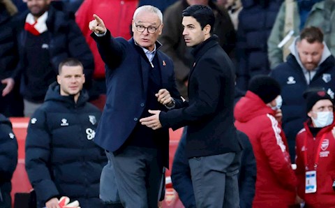 HLV Ranieri cáo buộc Arsenal chơi không đẹp, Arteta nhận lỗi