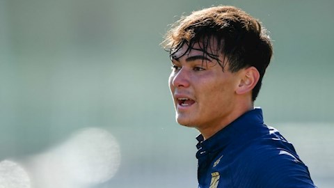 Cầu thủ nhận thẻ đỏ của U23 Thái Lan khó chịu với thời tiết tại Việt Nam