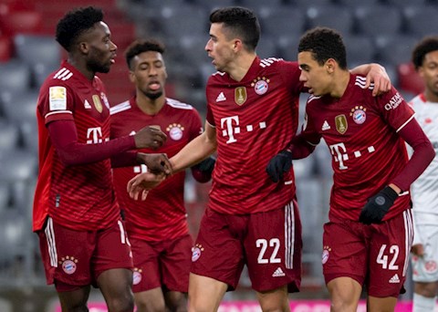 Bayern Munich dẫn đầu doanh thu từ áo đấu trong năm 2021