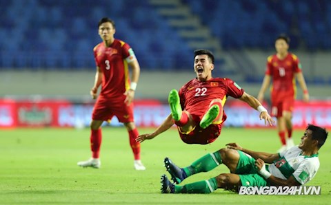 ĐT Việt Nam đã có cách đối phó với lối đá rắn của Indonesia