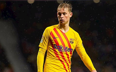 Lý do Barca muốn bán Frenkie De Jong bằng được