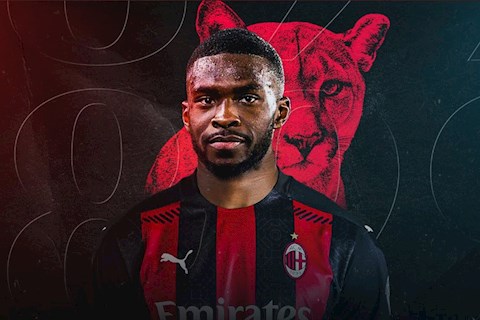 Điều gì khiến Fikayo Tomori trở thành trung tâm hàng hậu vệ AC Milan?