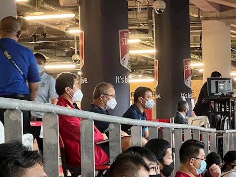 HLV Park Hang Seo dự khán trận Thái Lan - Singapore