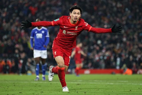 Sao Nhật Bản của Liverpool chuẩn bị đến Monaco
