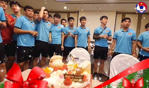 ĐT Việt Nam thoải mái tinh thần, đón Giáng sinh ấm cúng