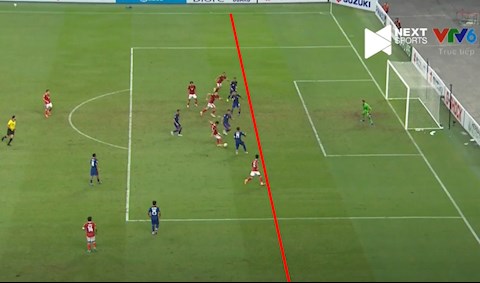Cầu thủ Indonesia gỡ hòa 2-2 trong thế việt vị, Singapore trả giá vì không dùng VAR