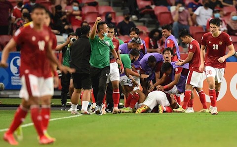 Tổng hợp những diễn biến điên rồ trong trận bán kết Indonesia vs Singapore