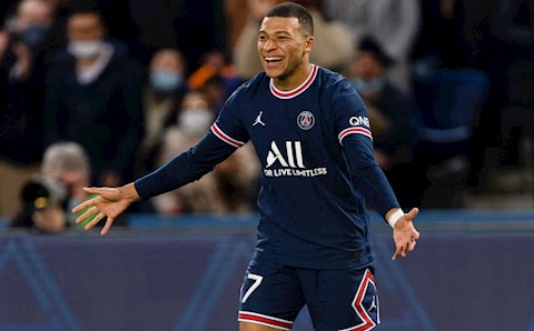 Huyền thoại Ronaldinho khuyên Mbappe ở lại PSG