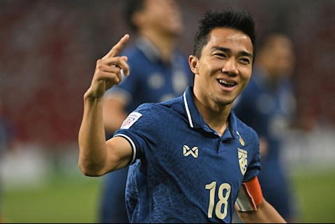 Chanathip gửi lời khuyên đắt giá đến Quang Hải, Hoàng Đức