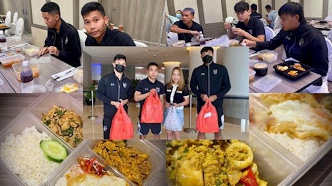 Không thua kém Việt Nam, ĐT Thái Lan nhận tiếp tế từ kiều bào Singapore