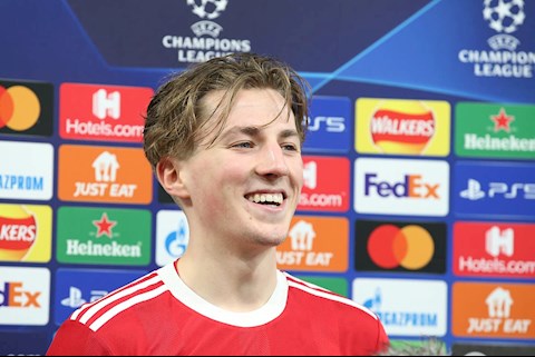 Charlie Savage - Nam thần vừa ra mắt MU tại Champions League là ai?