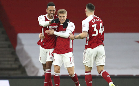 Odegaard nói gì về khả năng ở lại Arsenal dài hạn?