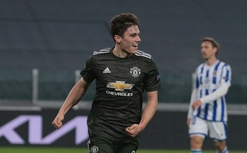 Daniel James được đưa lên mây sau màn trình diễn bùng nổ